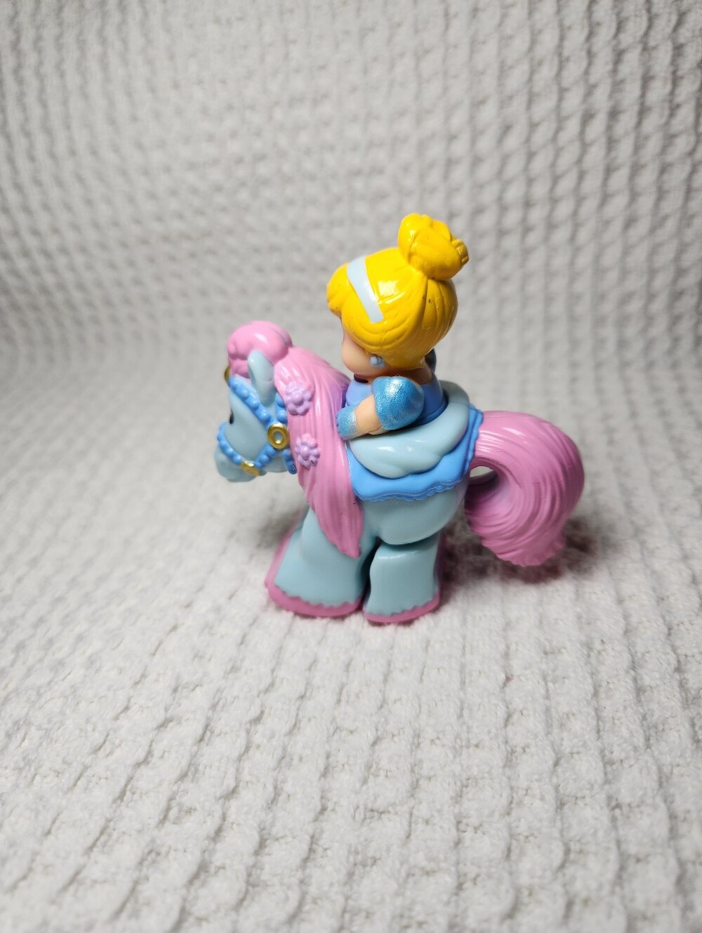Cinderella Klip Klop Toy Small Flaw Marker Mark - Picture 6 of 11